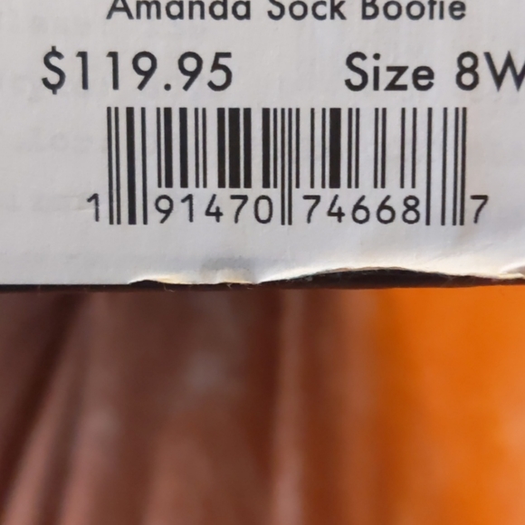 New- Eloquii Amanda Sock Bootie 8W - Picture 8 of 8